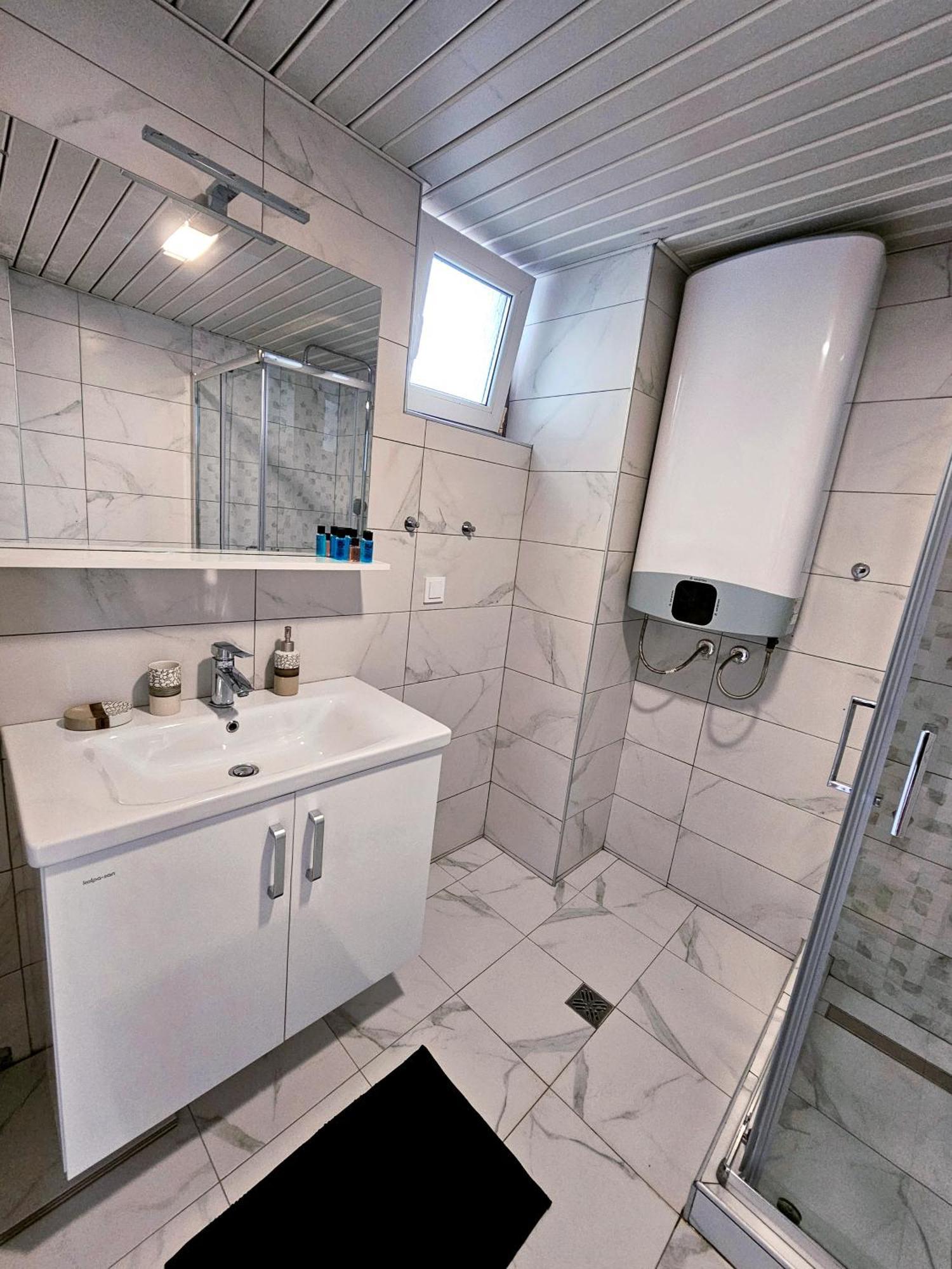 Centre Luxury Apartment Szkopje Kültér fotó